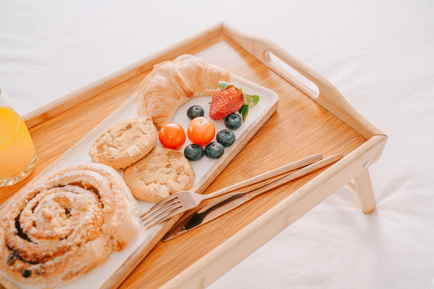 Bamboo Foldable Bed Tray For Breakfast Dinner